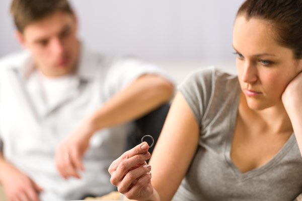 Call Alaska Appraisal & Consulting Group when you need appraisals of Anchorage divorces